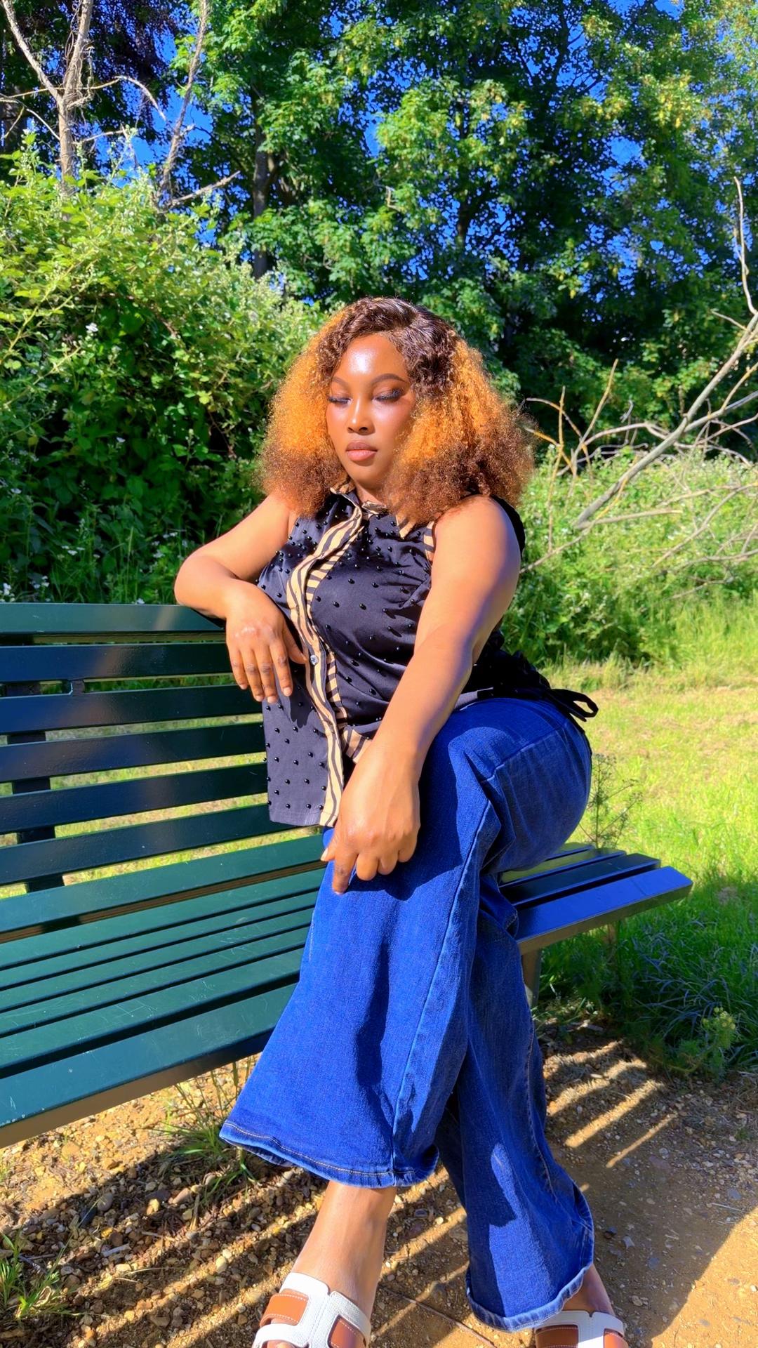 @Feyi