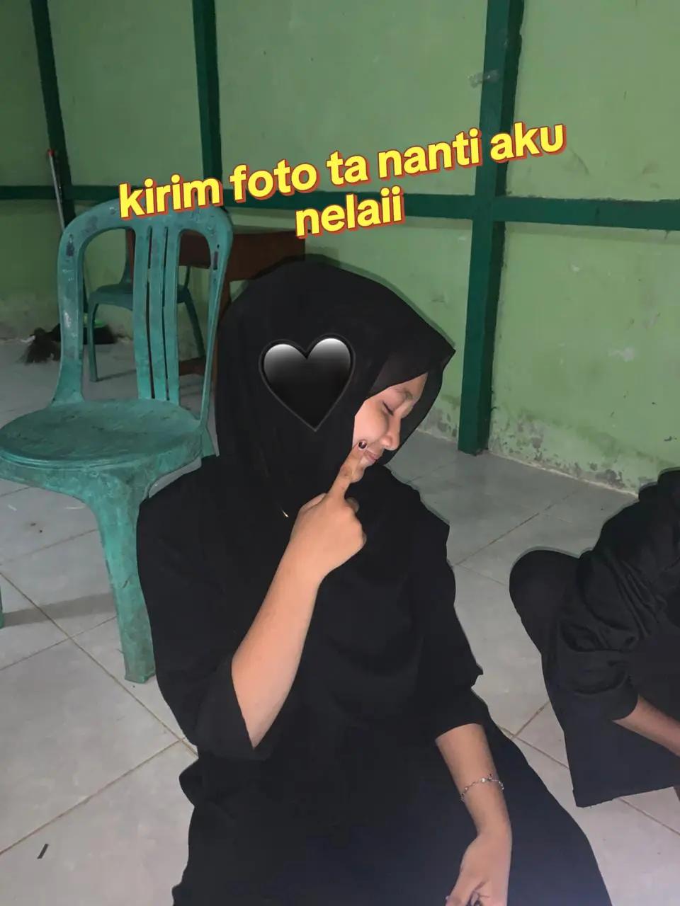 @₣ł₣ł 🕸🕷.