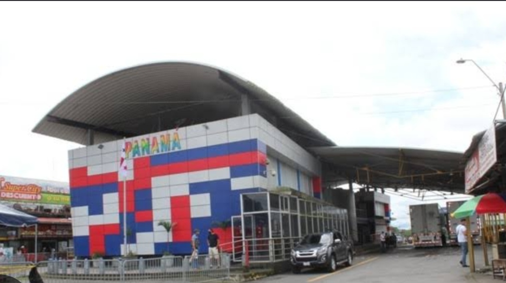 @M Diaz Mejia