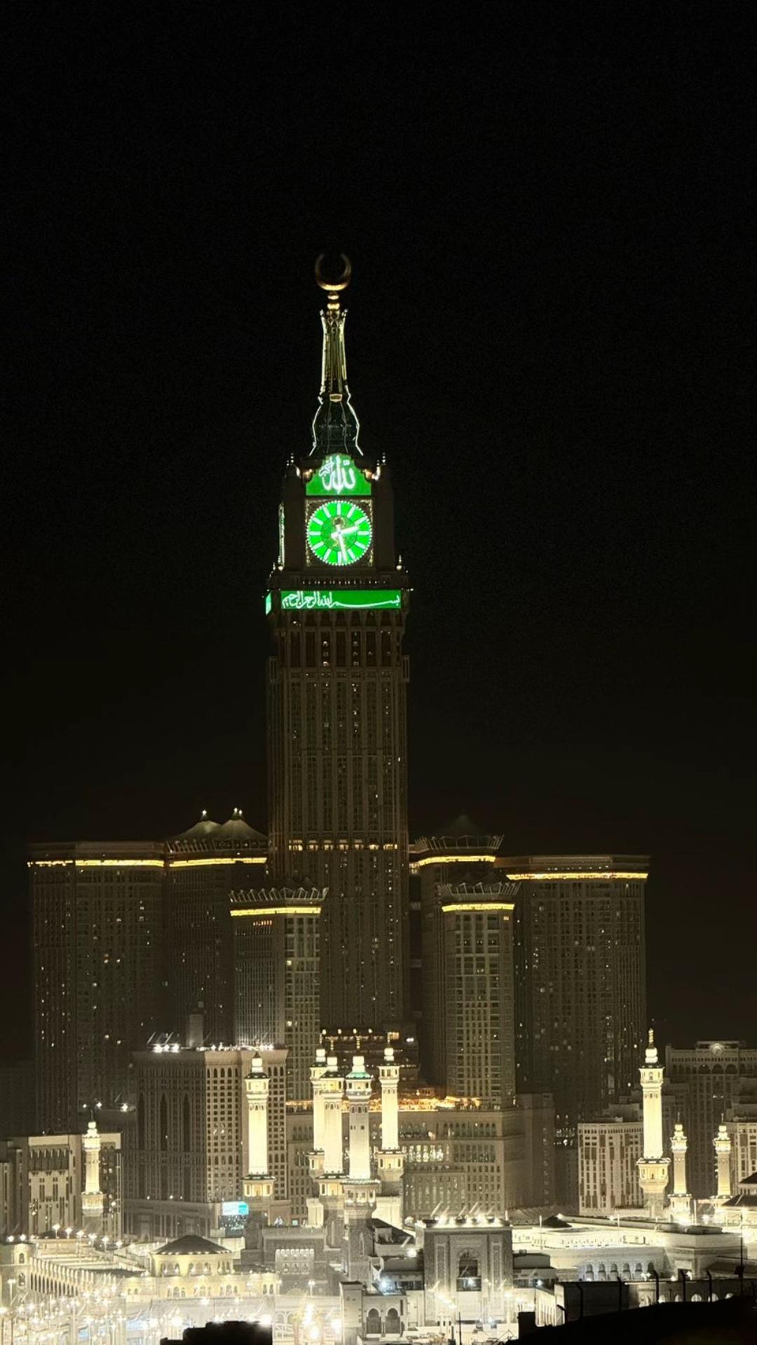 @🦅العزووف🦅….🩵