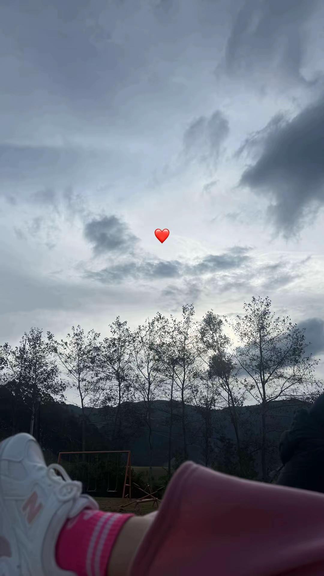 @𝐍𝐀𝐓𝐇 🍑
