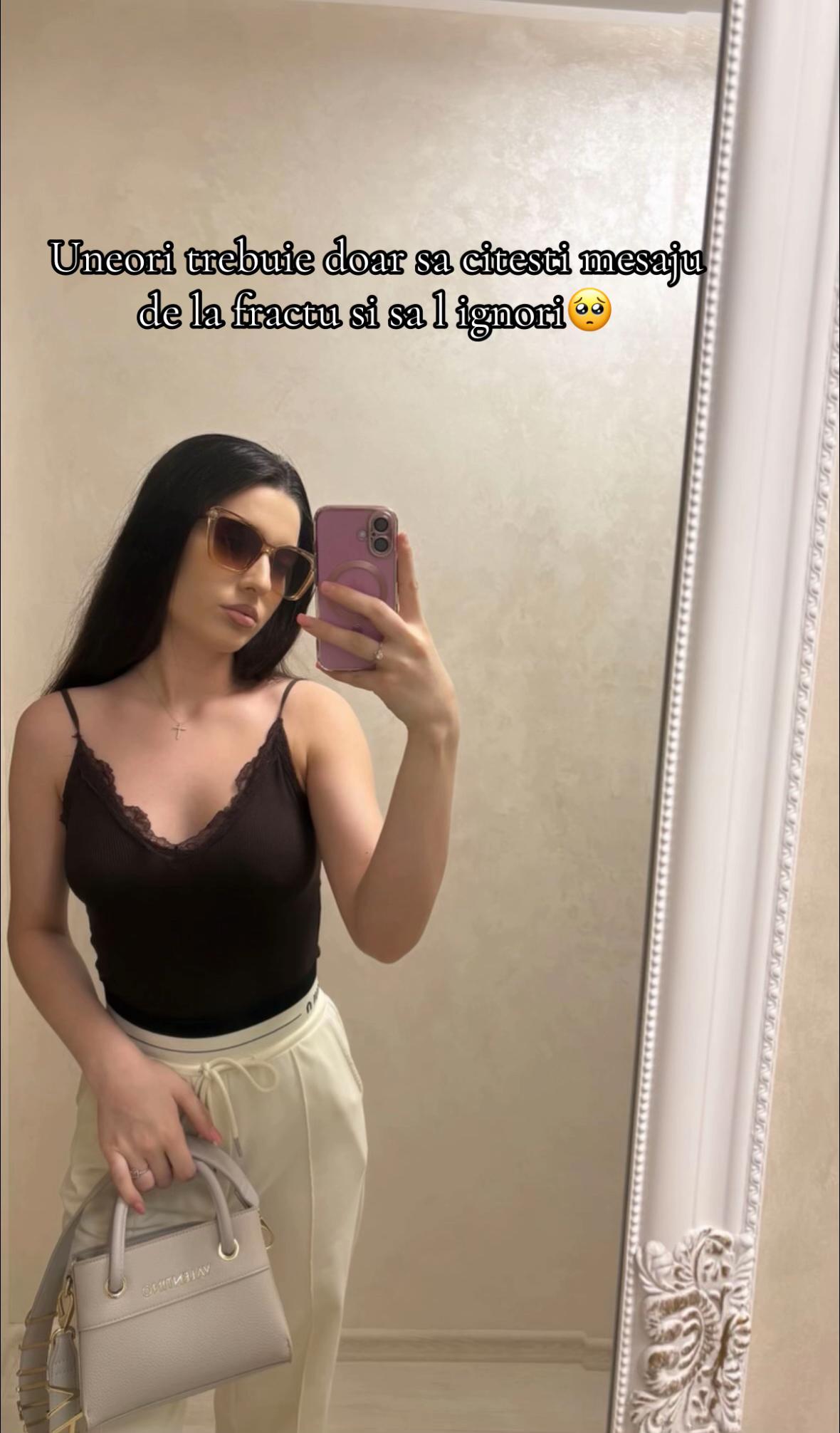 @𝓢𝓲𝓶𝓸𝓷𝓪