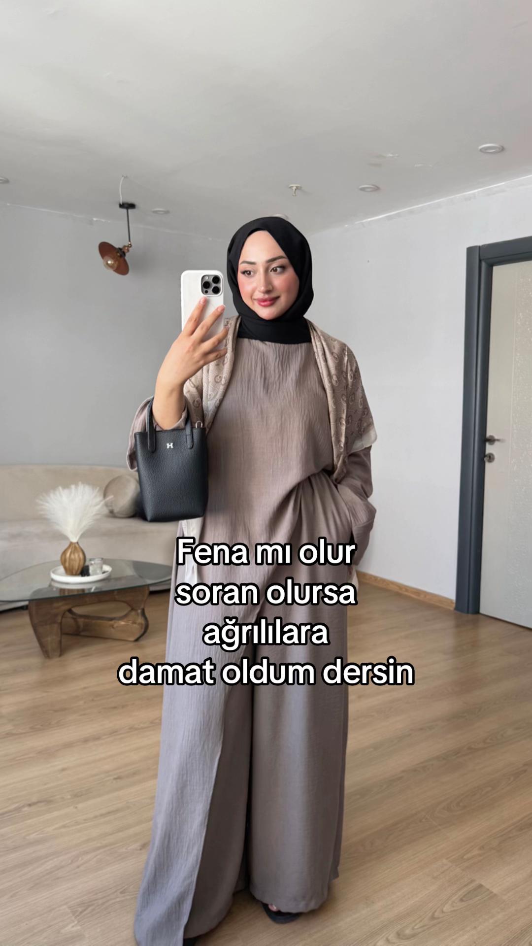 @Cansu