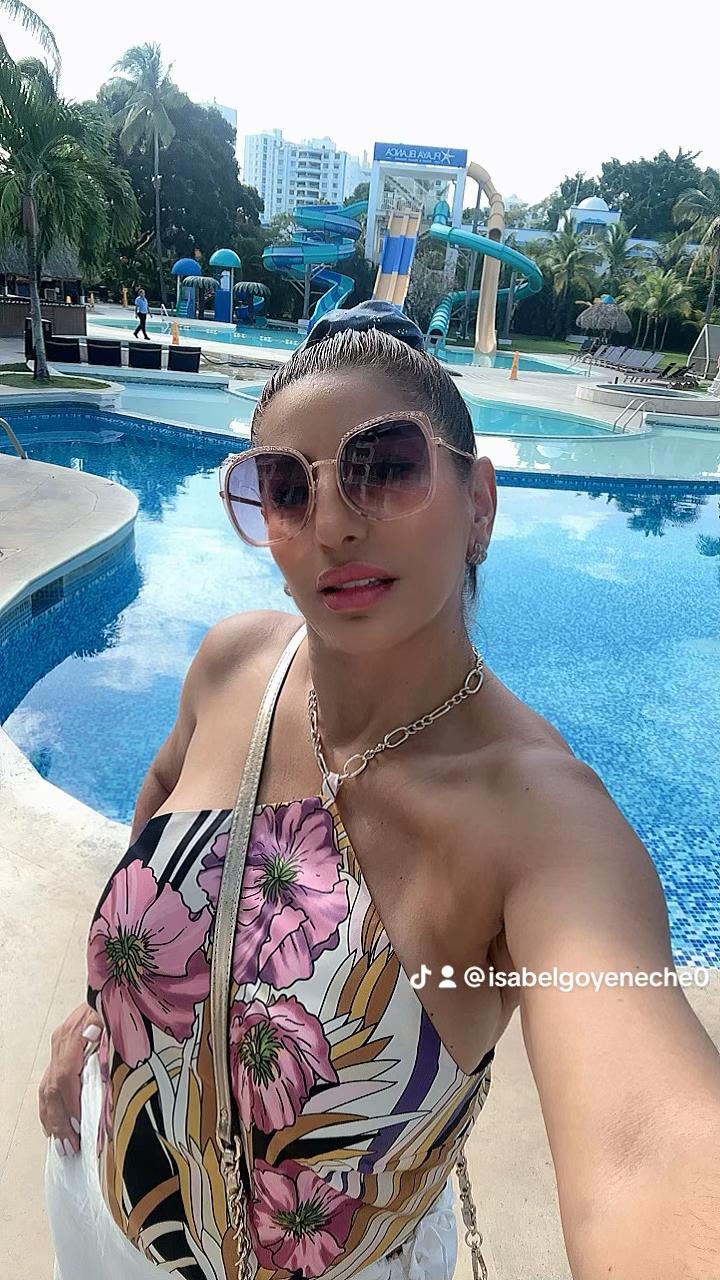 @Isa Goyeneche Tarot y Ángeles
