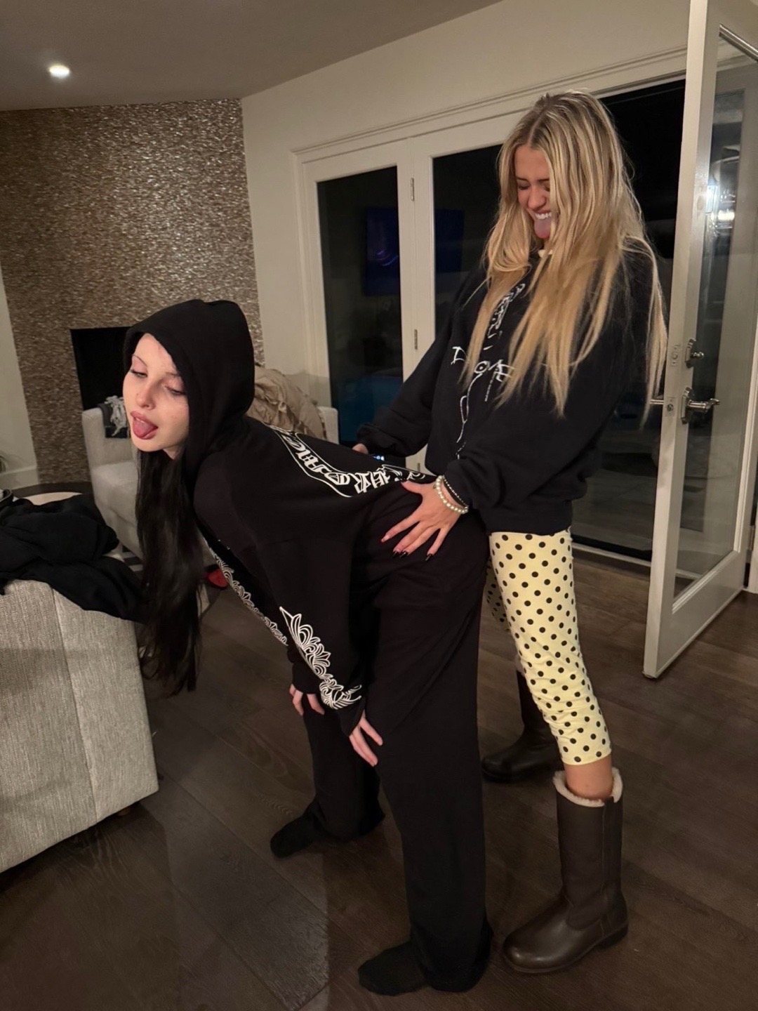 @Liv Zenga