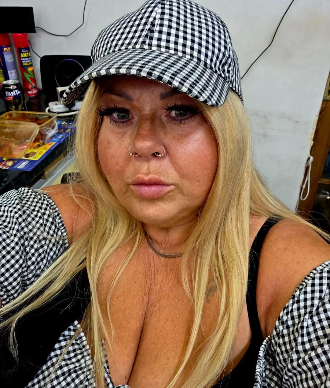 @1mother_love_boss
