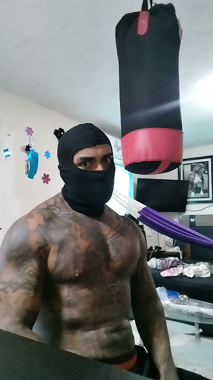 @choloman