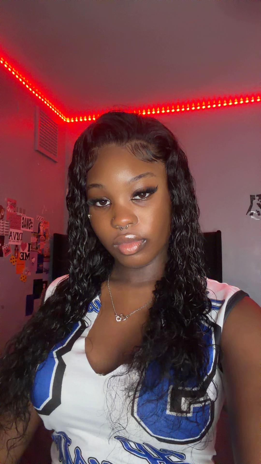 @Taya💋.