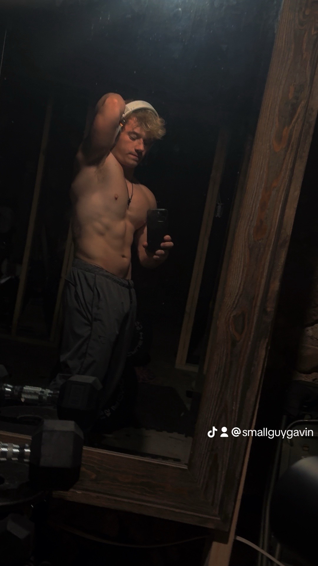 @Smallguygavin 🧬