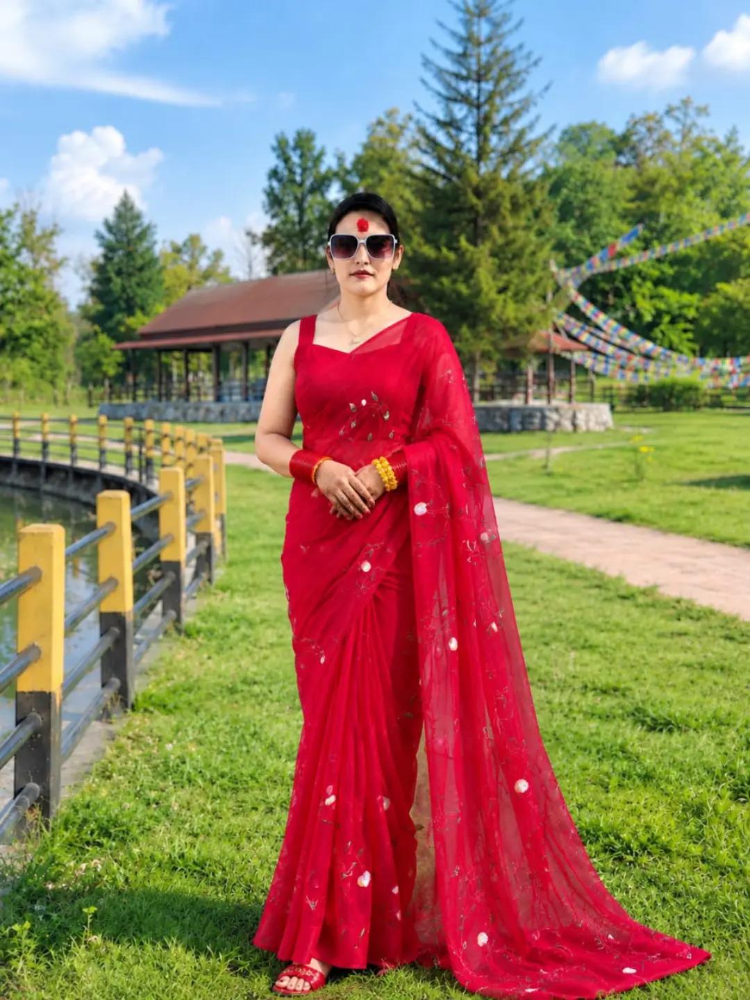 @👑Riya Rawal💎🦚🪷♾️Queen 👑