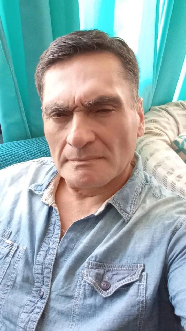 @Vikingo