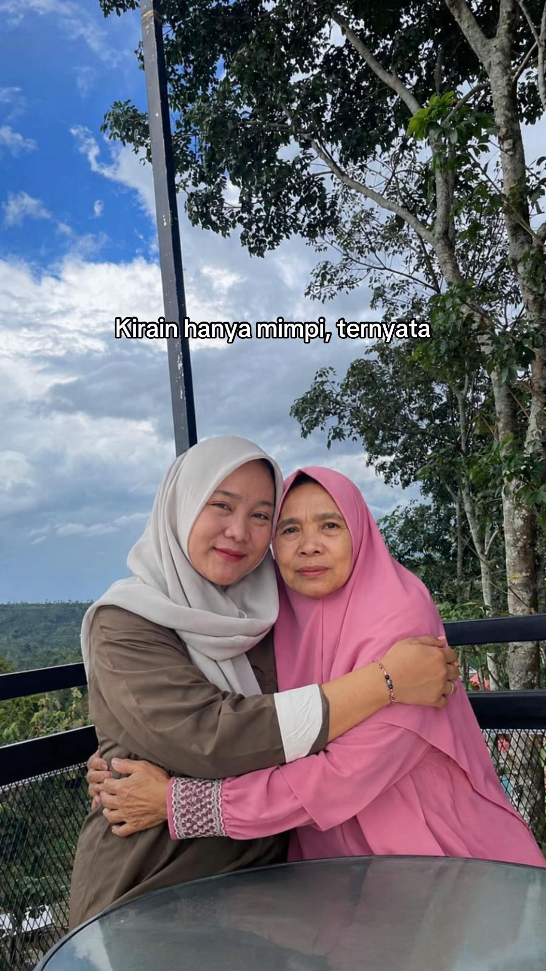 @della L Nya dua🦕