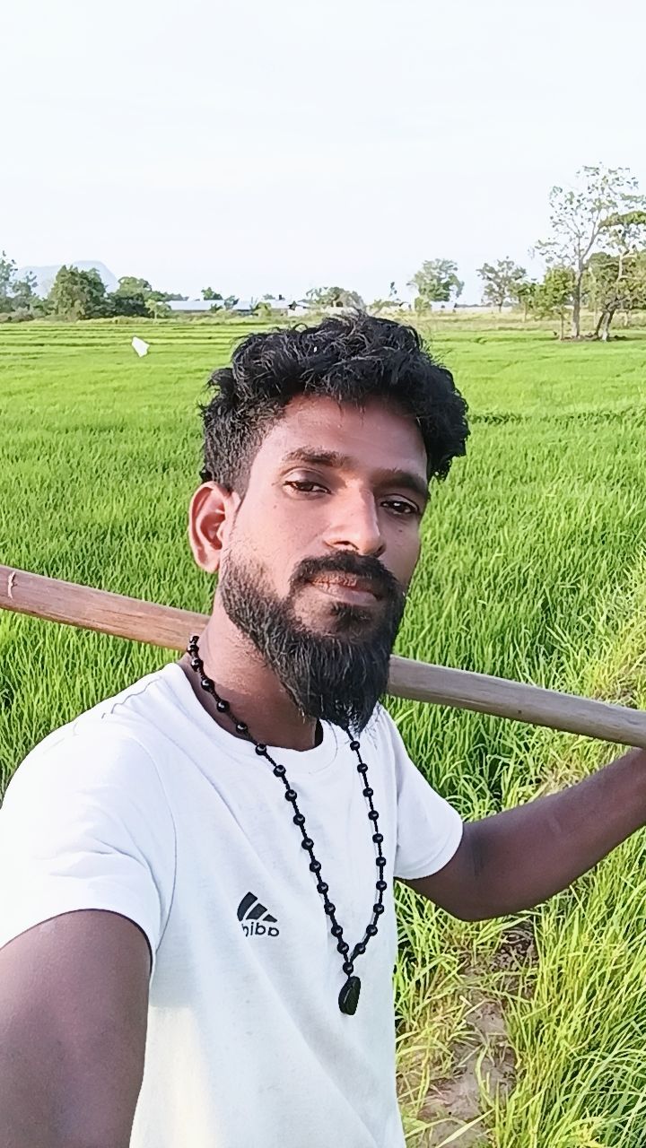@&tilde;&rdquo;&deg;&ordm;&times;꧁༺படிக்காதவன்༻꧂&times;&ordm;&deg;&rdquo;&tilde;