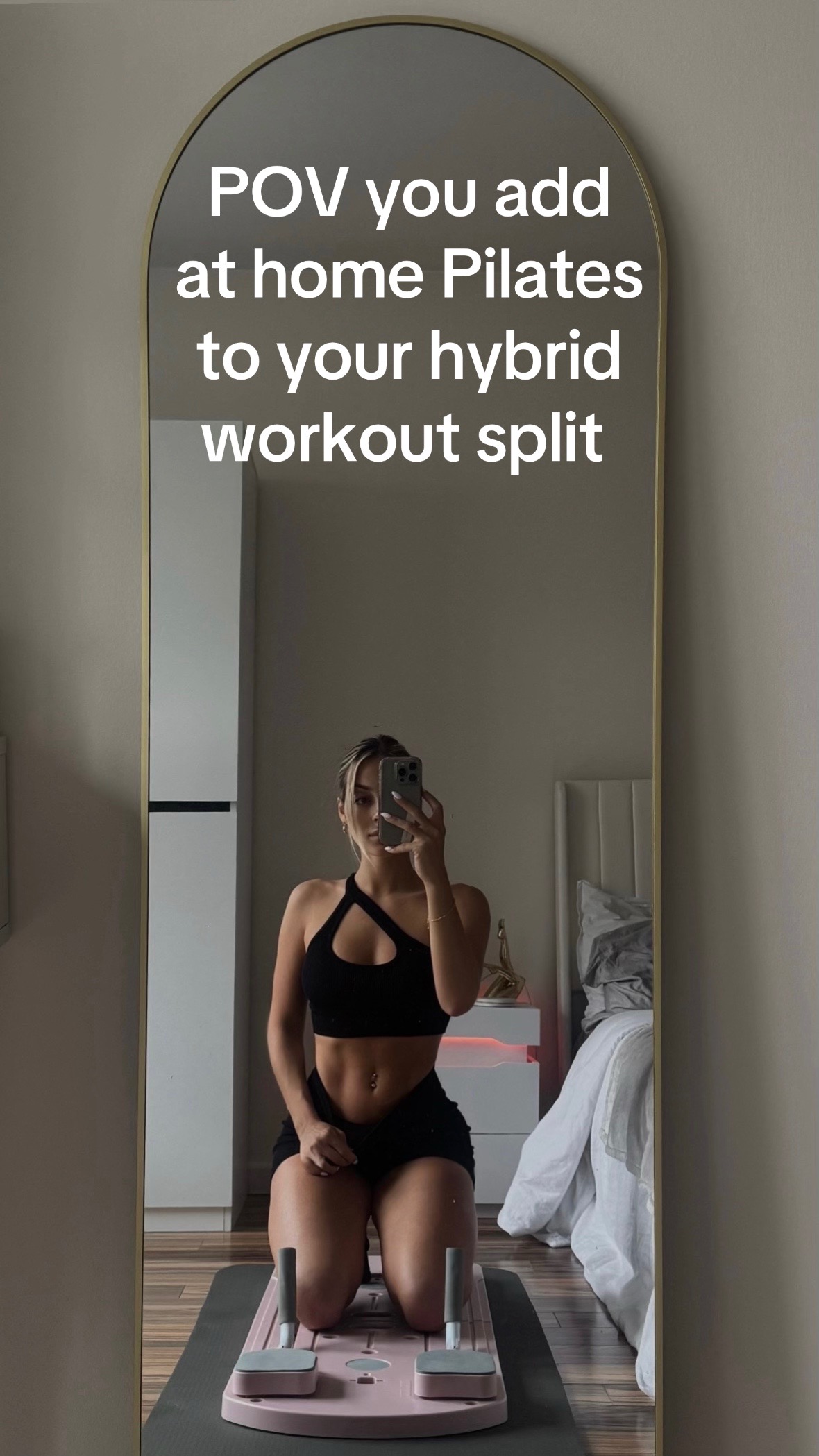 @desireeemarieee