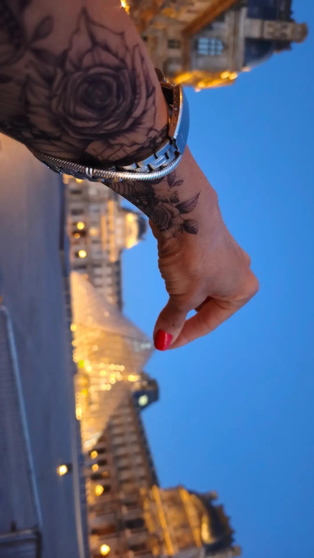 @Оленка🥳