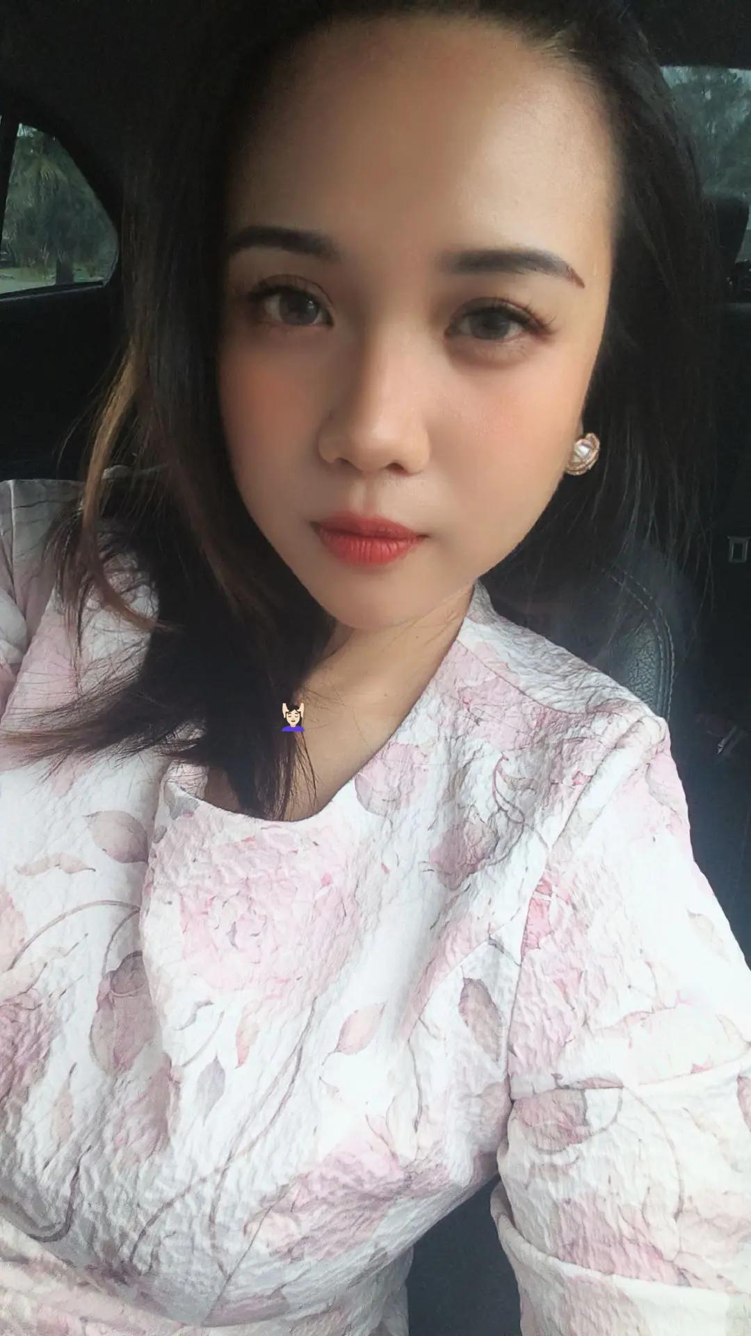 @Love Dahlia