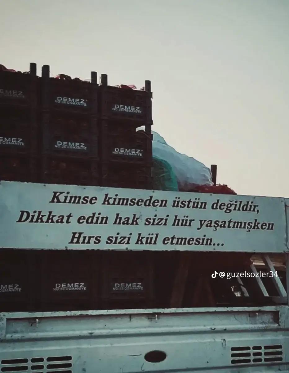 @🦅