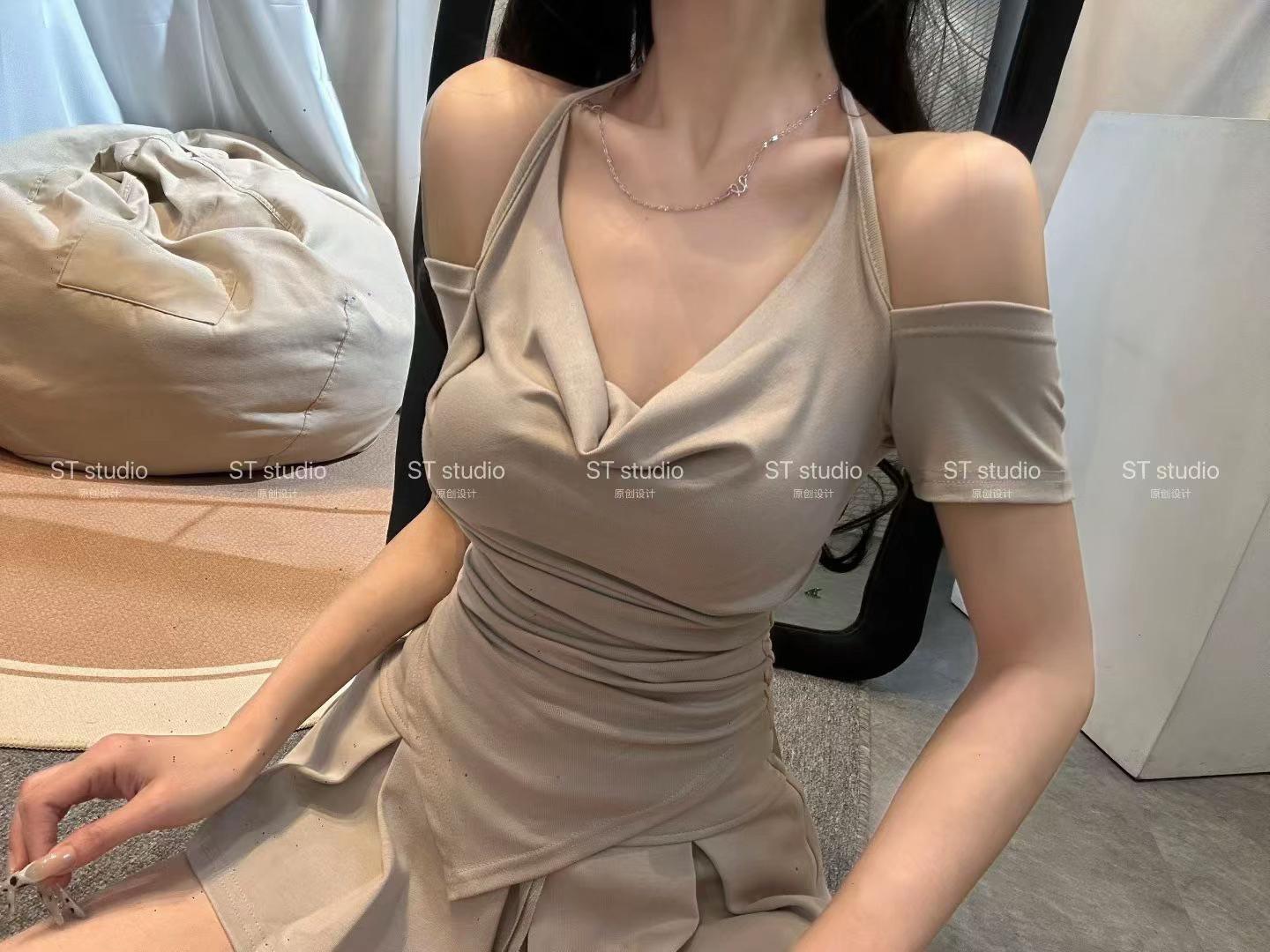 @Yline Clothing