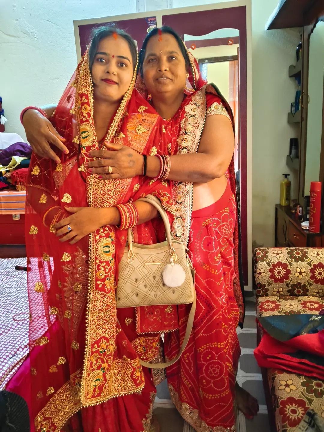 @Priya Singh