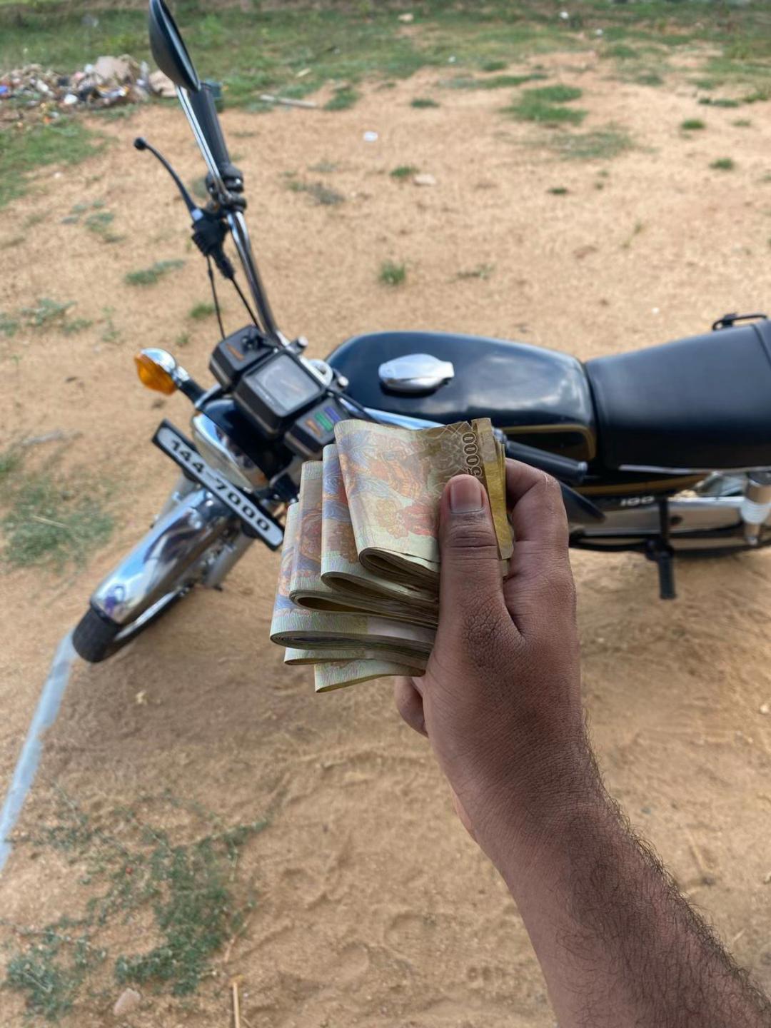 @sahi_kutty00
