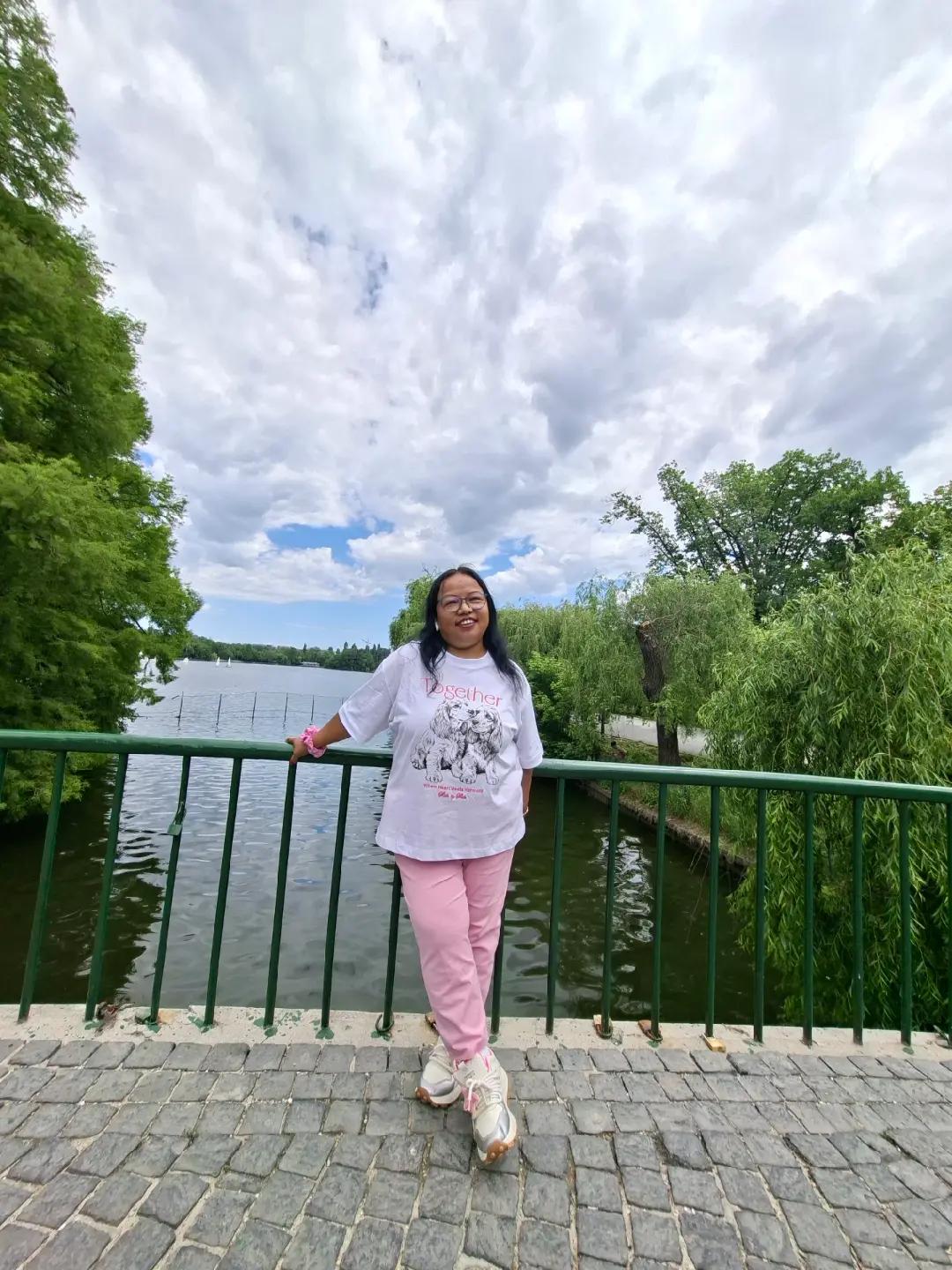 @Sunuwar_Maya72🎤🎧️🇹🇩