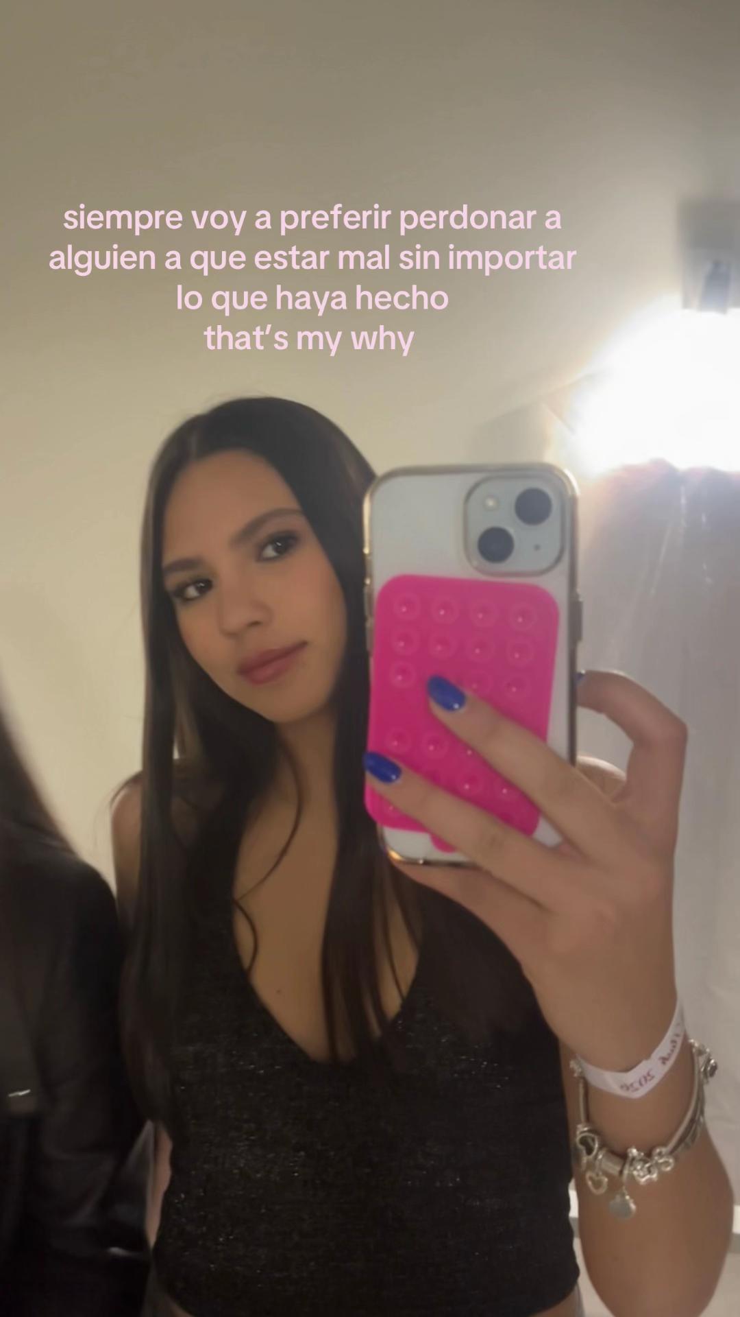 @🦒