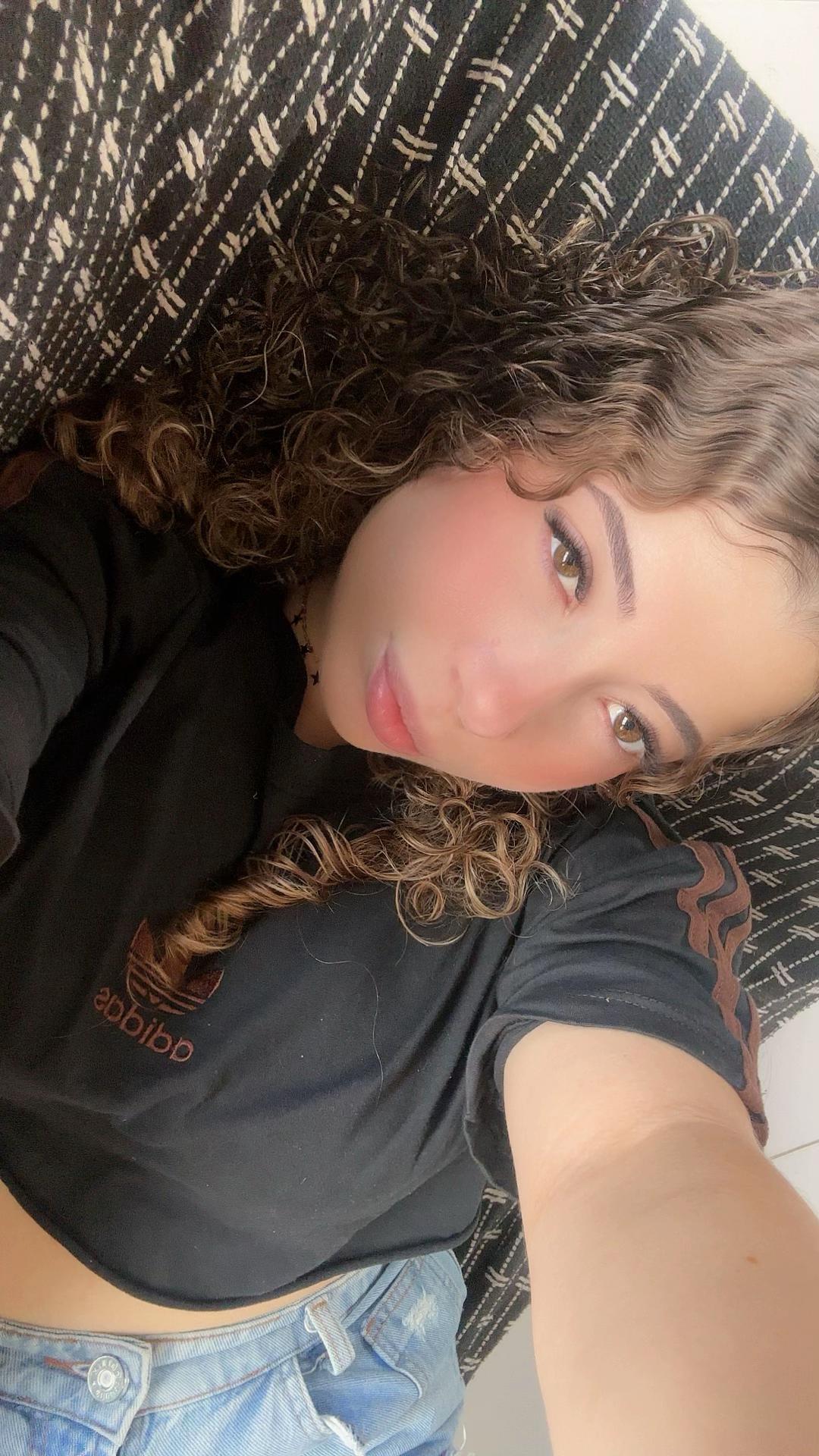@Talya Santos