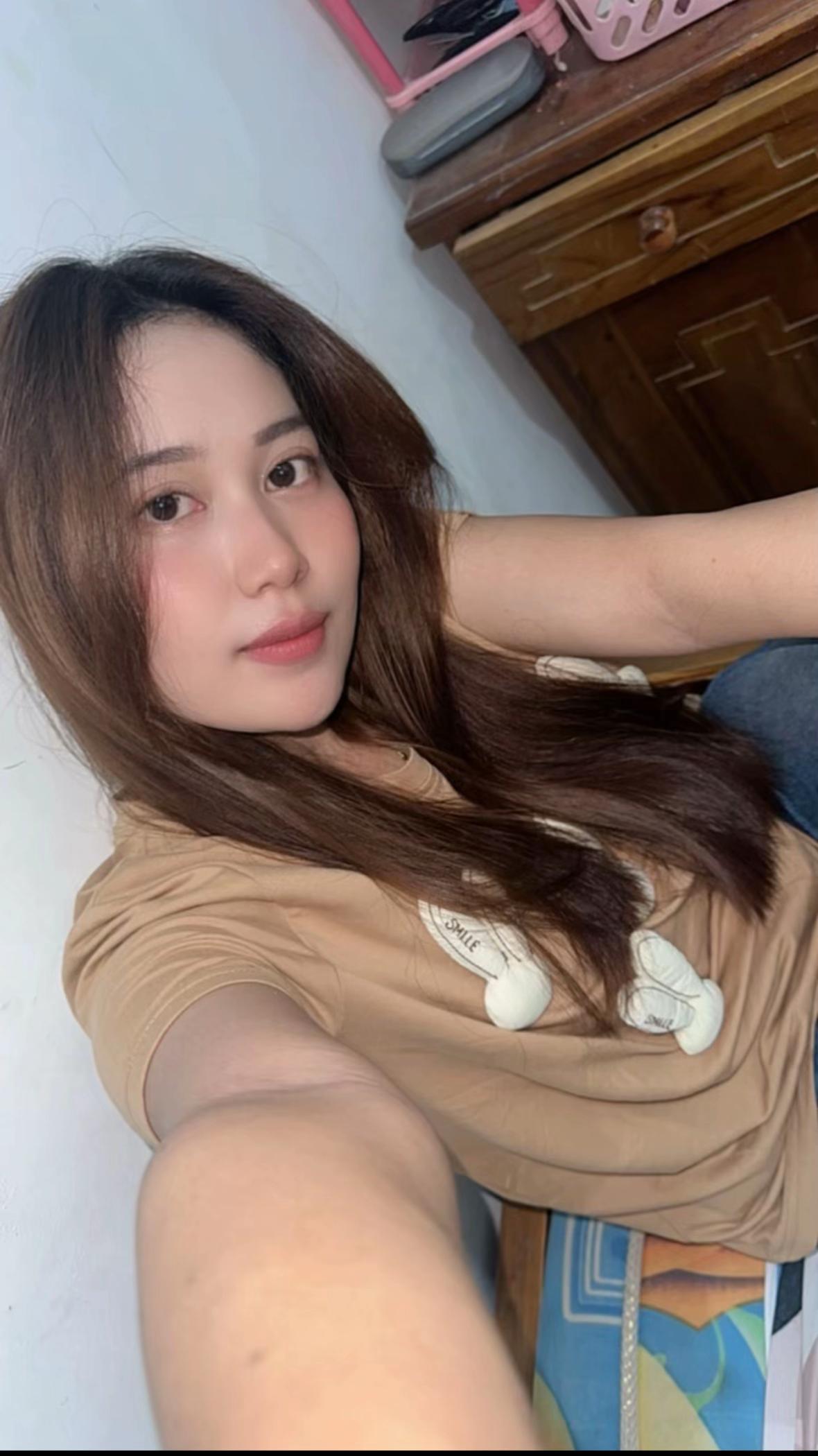 @yuniaasw05