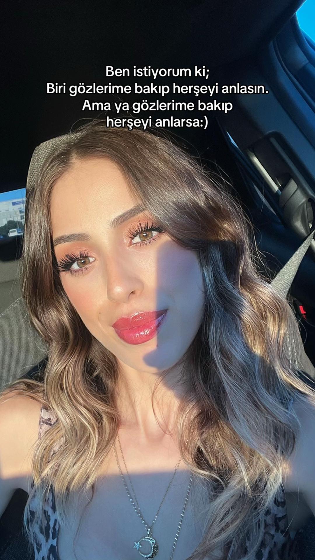@SK✨