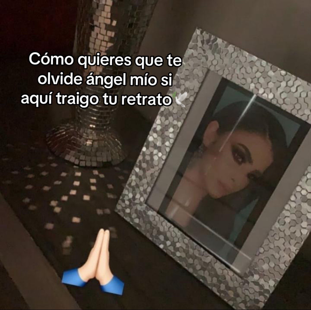 @Clau8af 🎱🪩🍸🛍️