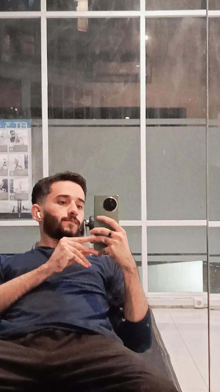 @Ali 💫