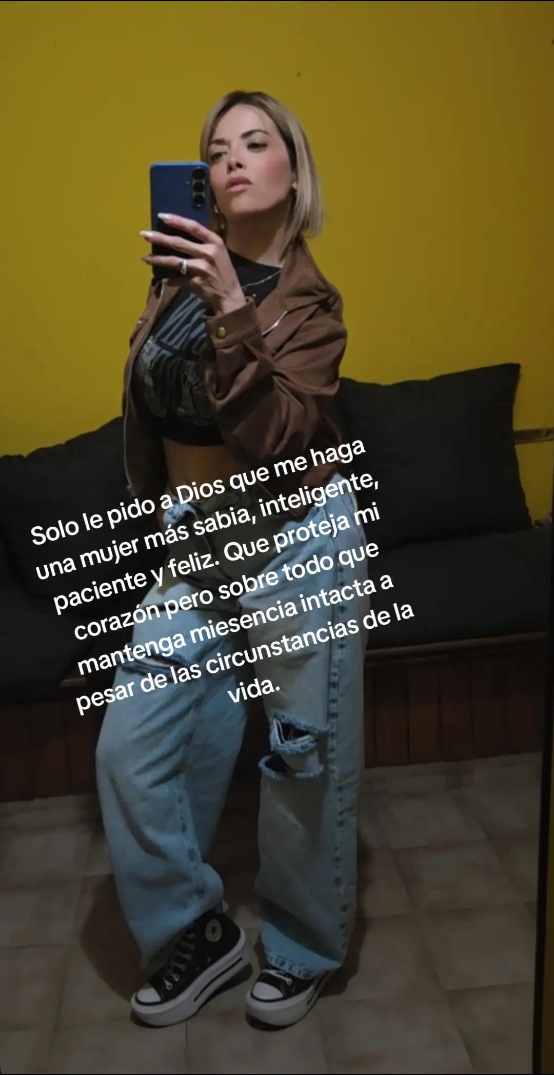 @Romina