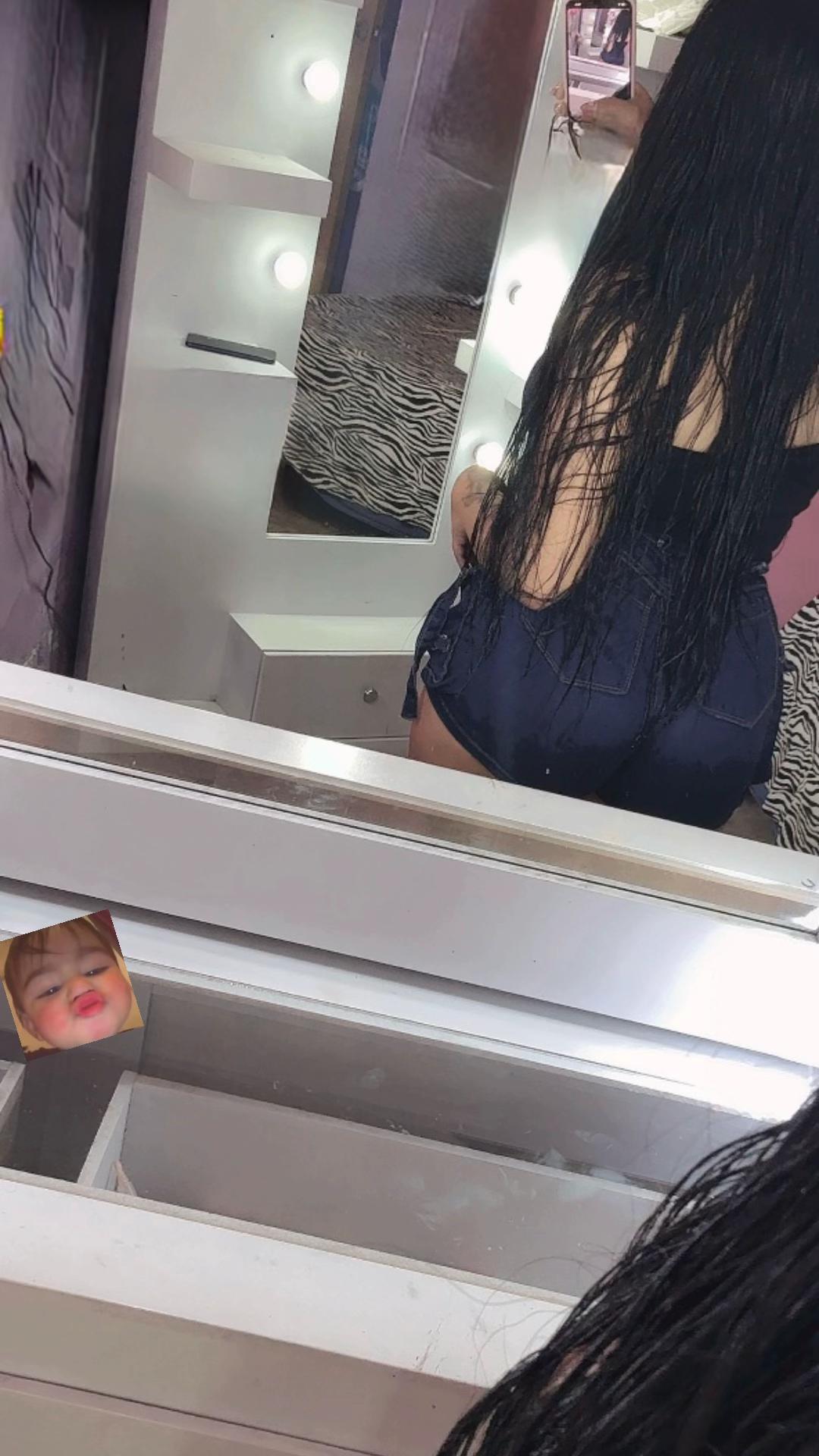 @Liz M