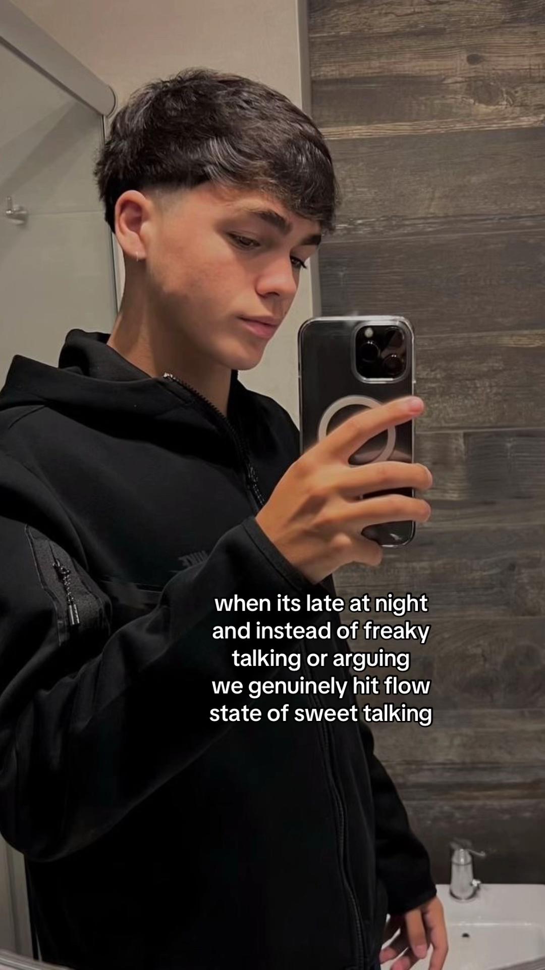 @secretzhns