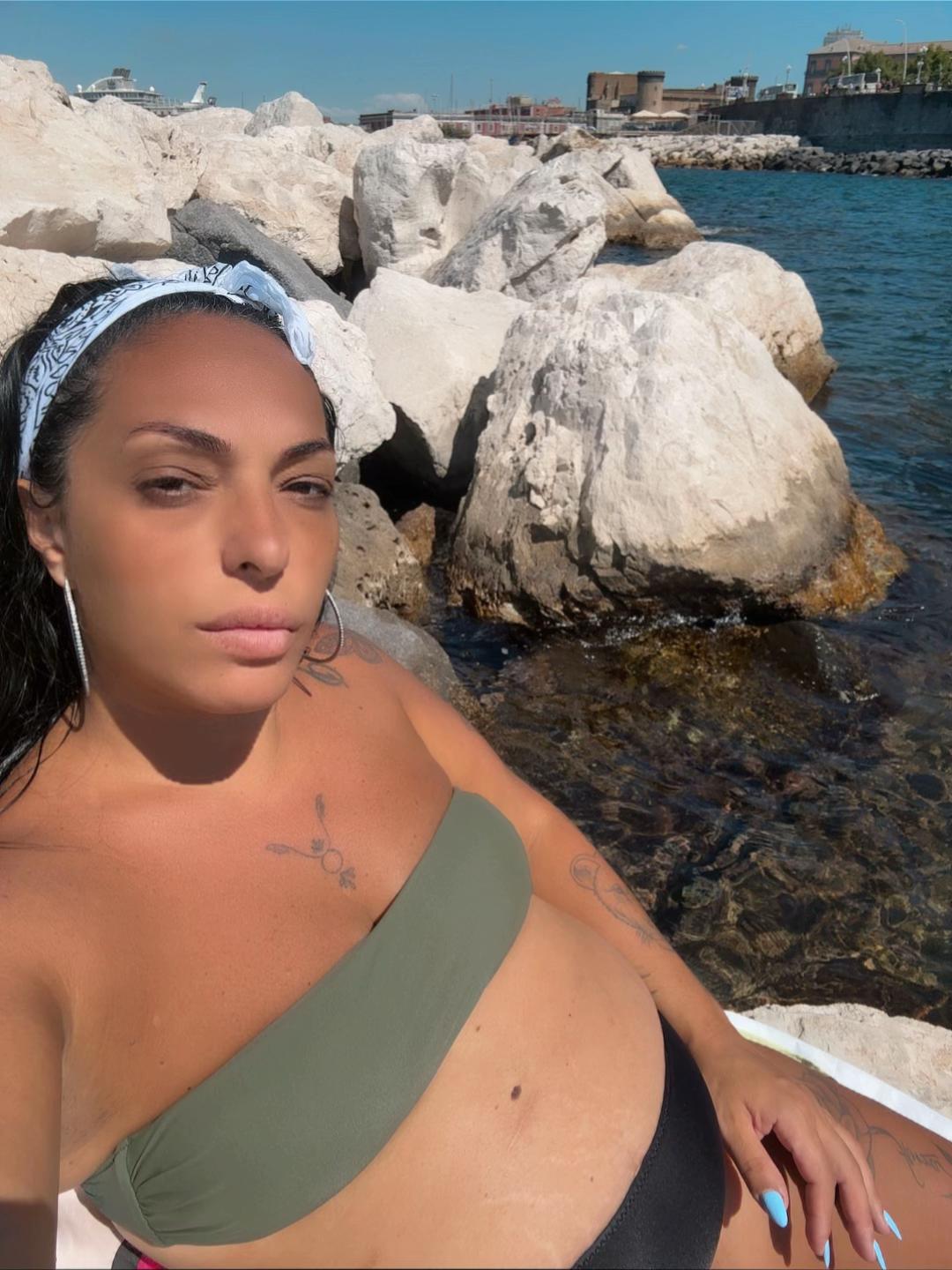 @Melania
