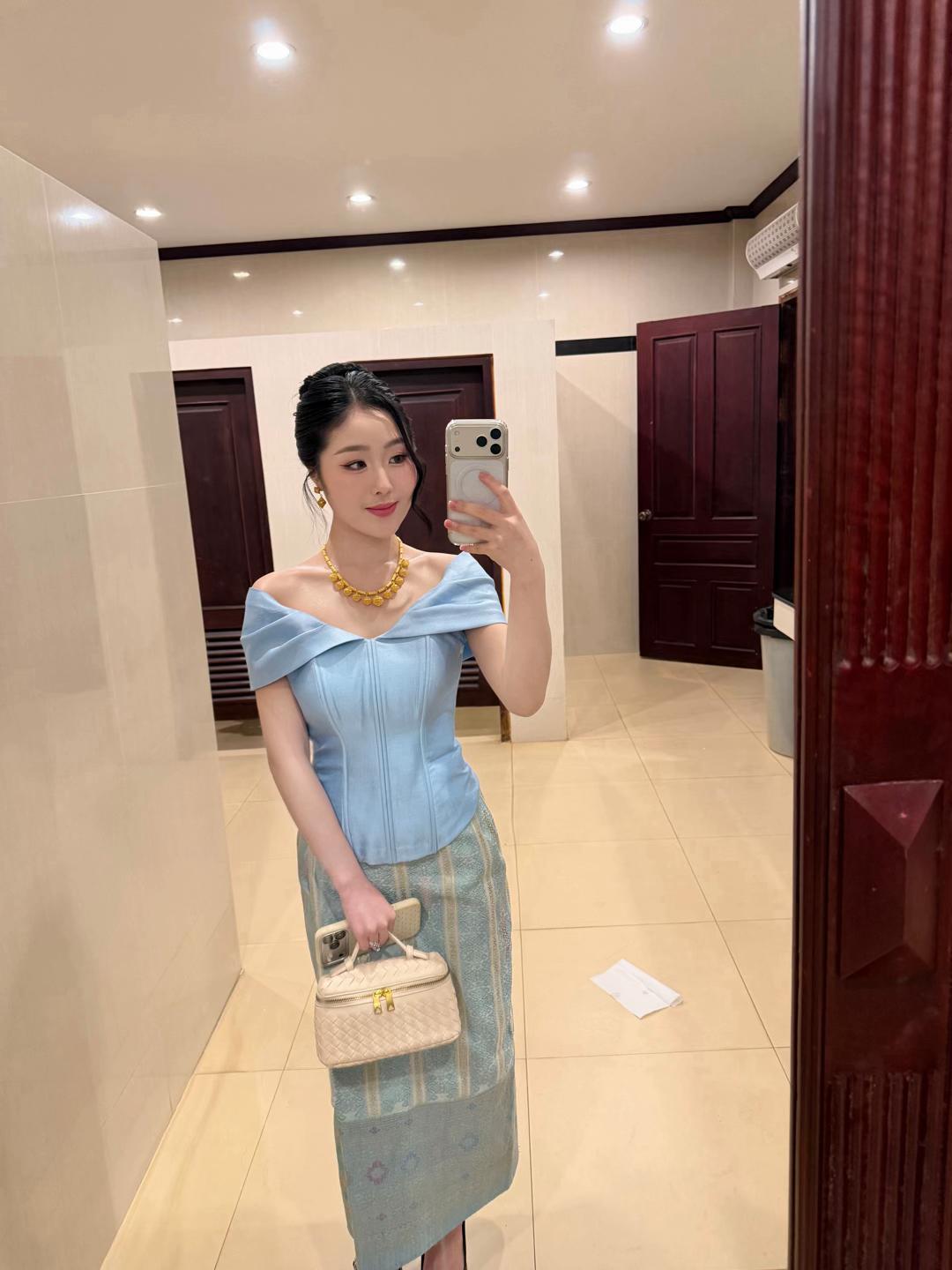 @Poppyy