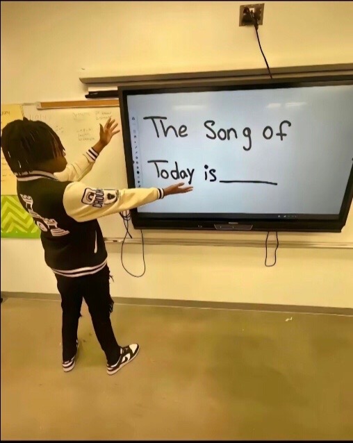 @R⋆Y⋆A⋆N