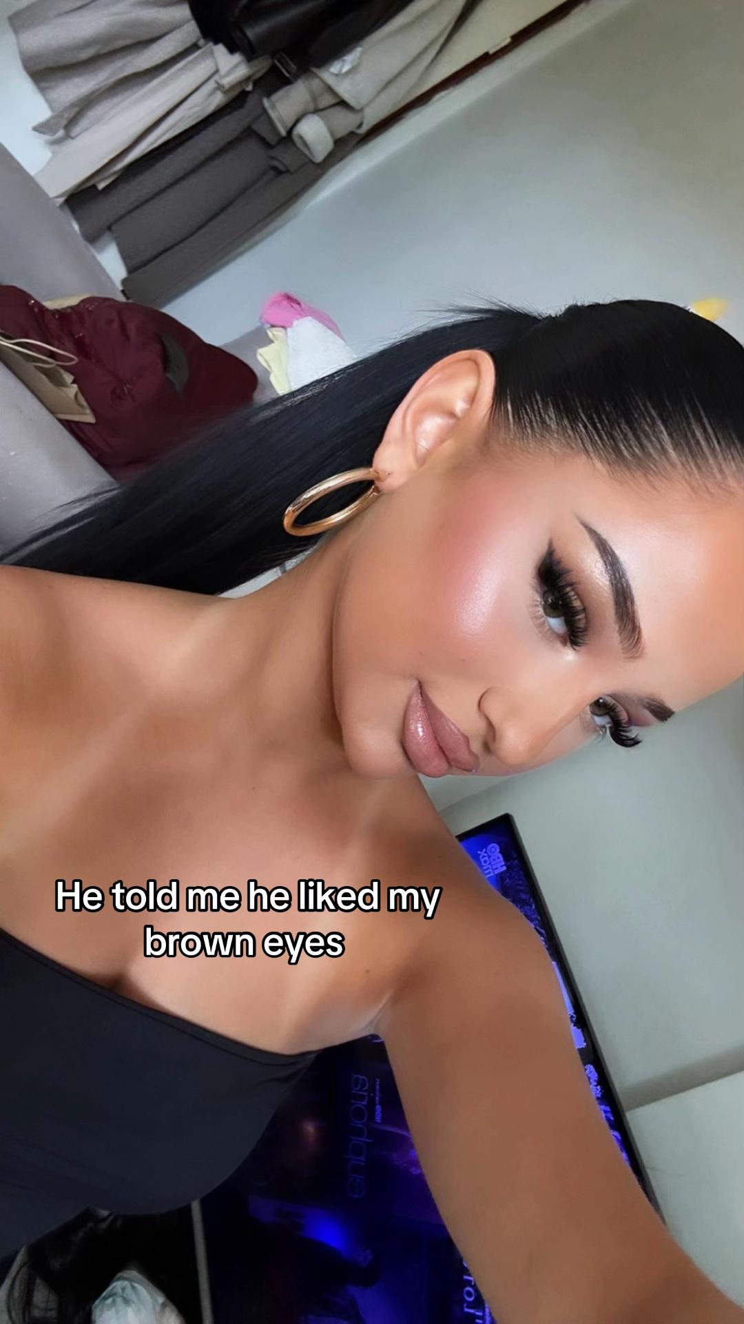 @𝒮𝒶𝓇𝒶𝒽.