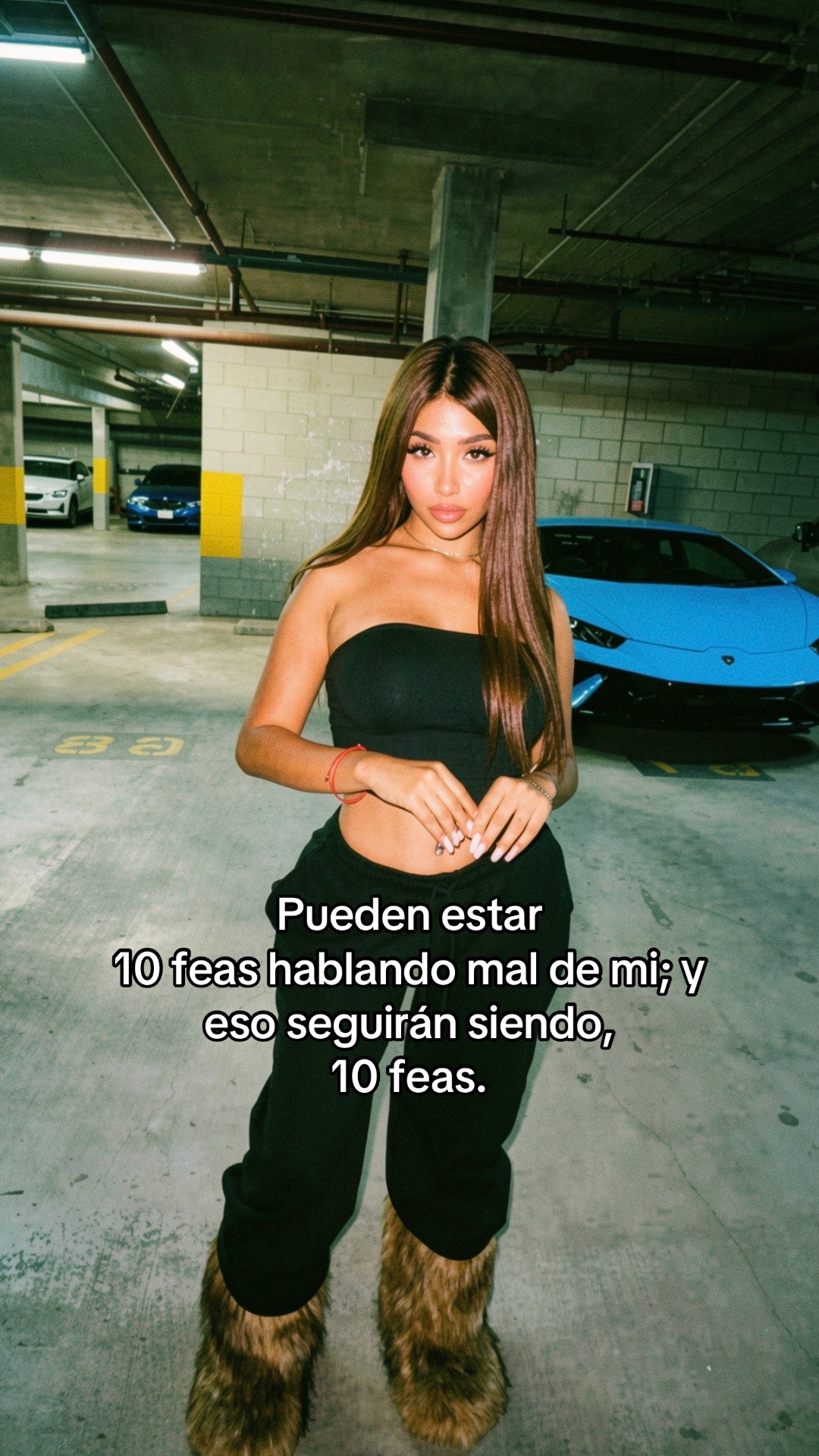 @Valeria Razavi 🍑💋