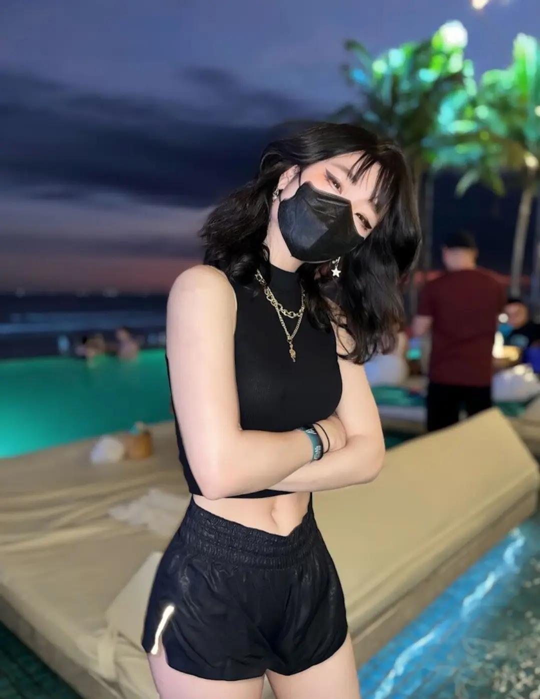 @Yang seger seger🥵😛💦
