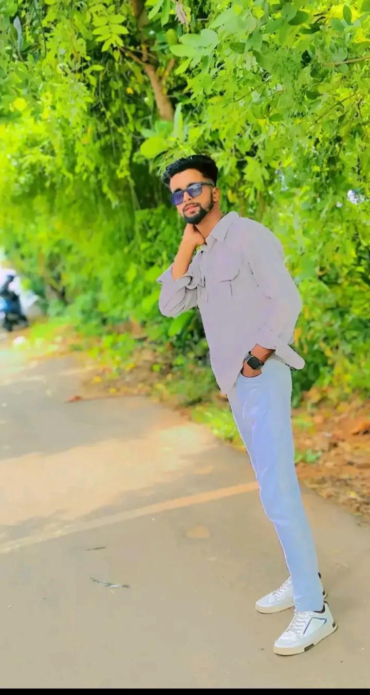 @aaryan