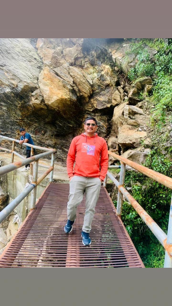 @🌹khadga 🦋Stha🌹594