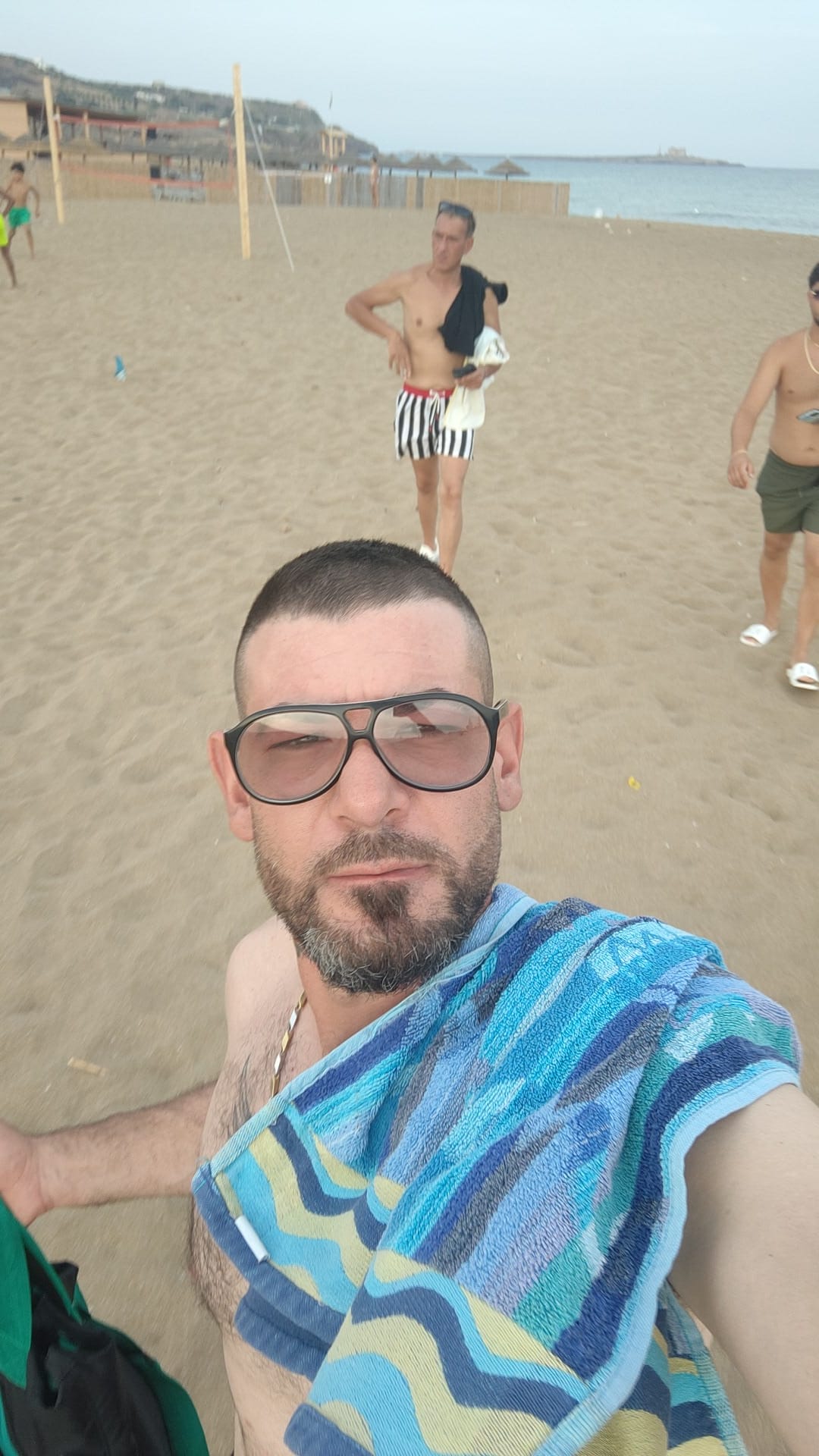@luponero