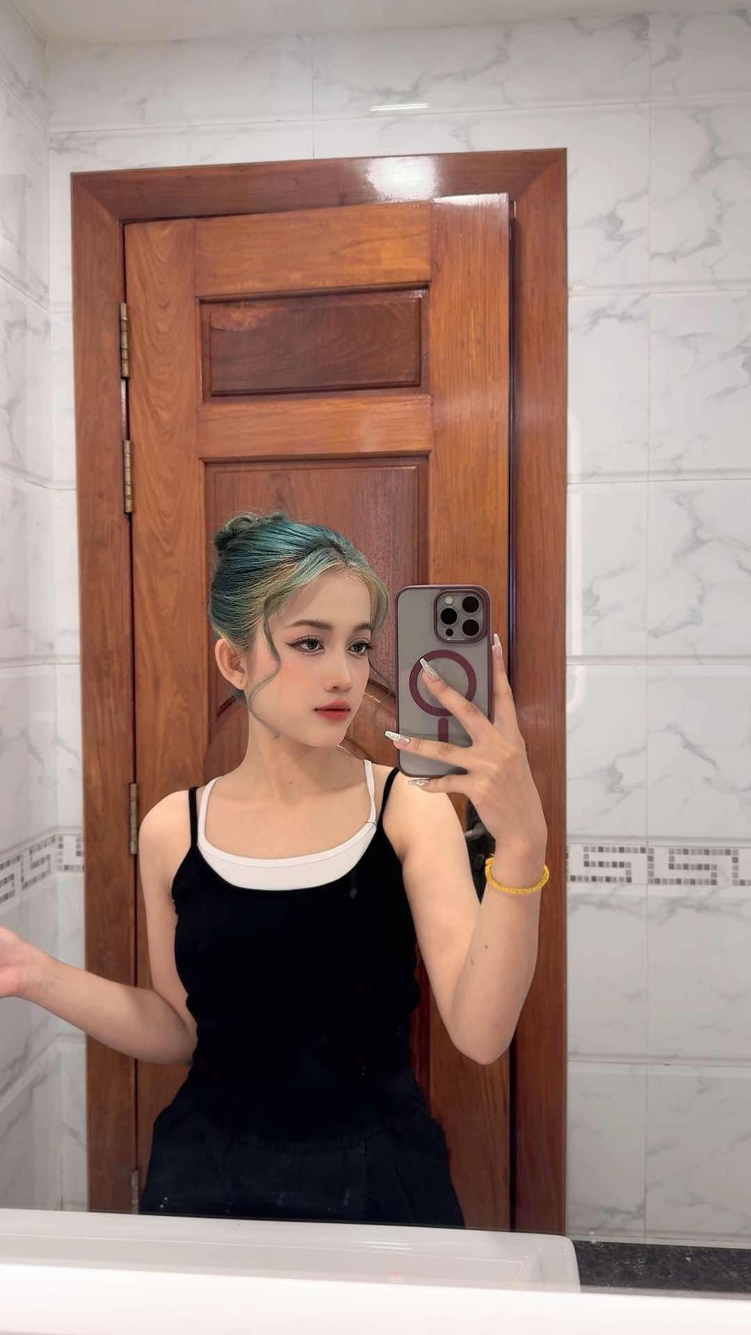@🎀B&auml;&auml; B&euml;&euml;🎀