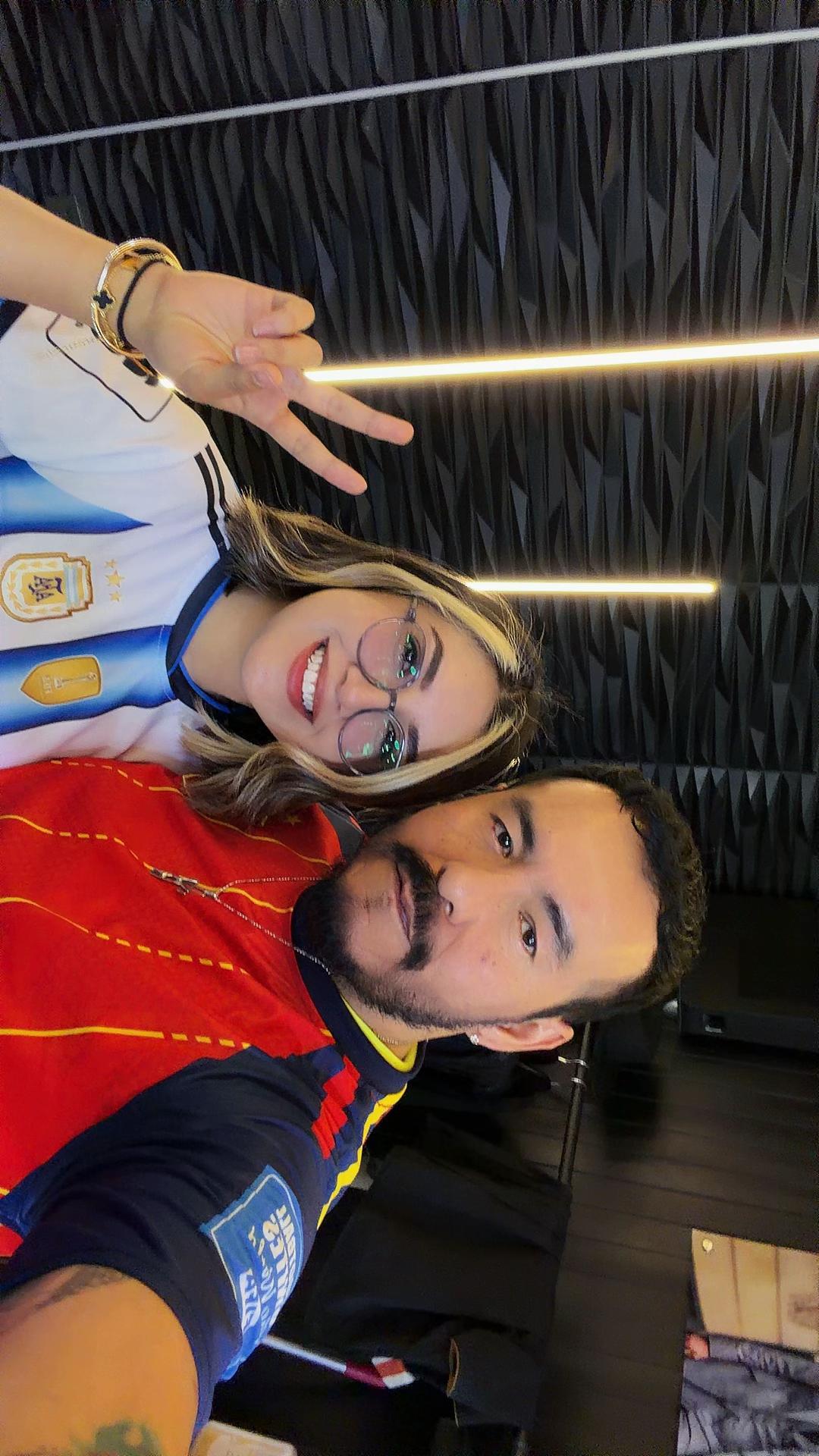 @alemuy