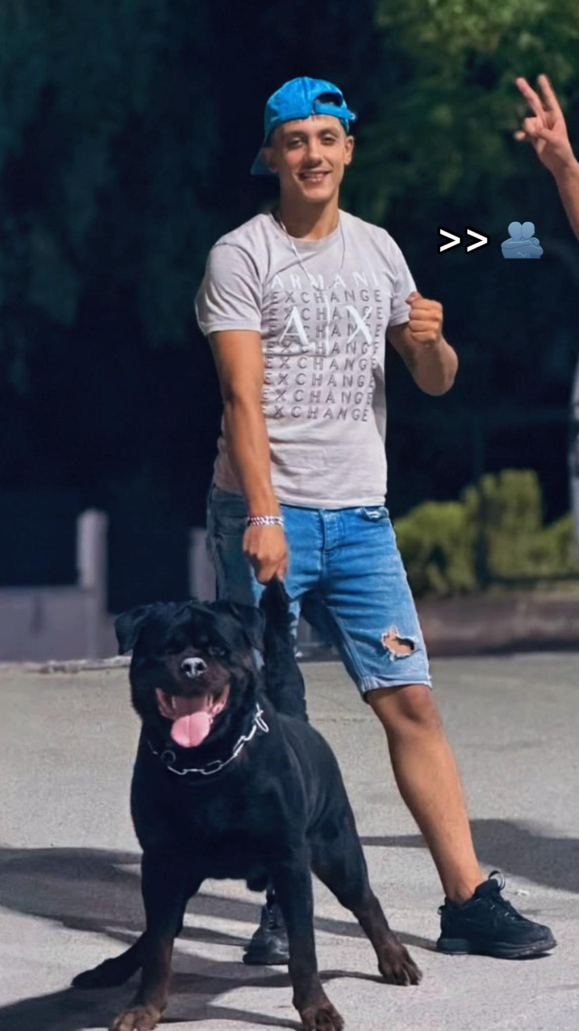@ℒℴ𝓊𝒶𝒜𝓎 𝒵ℯ𝓇 🐺