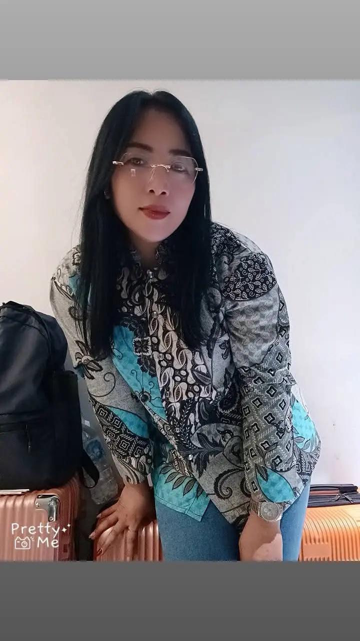 @Ling Ling🇲🇨🇭🇰