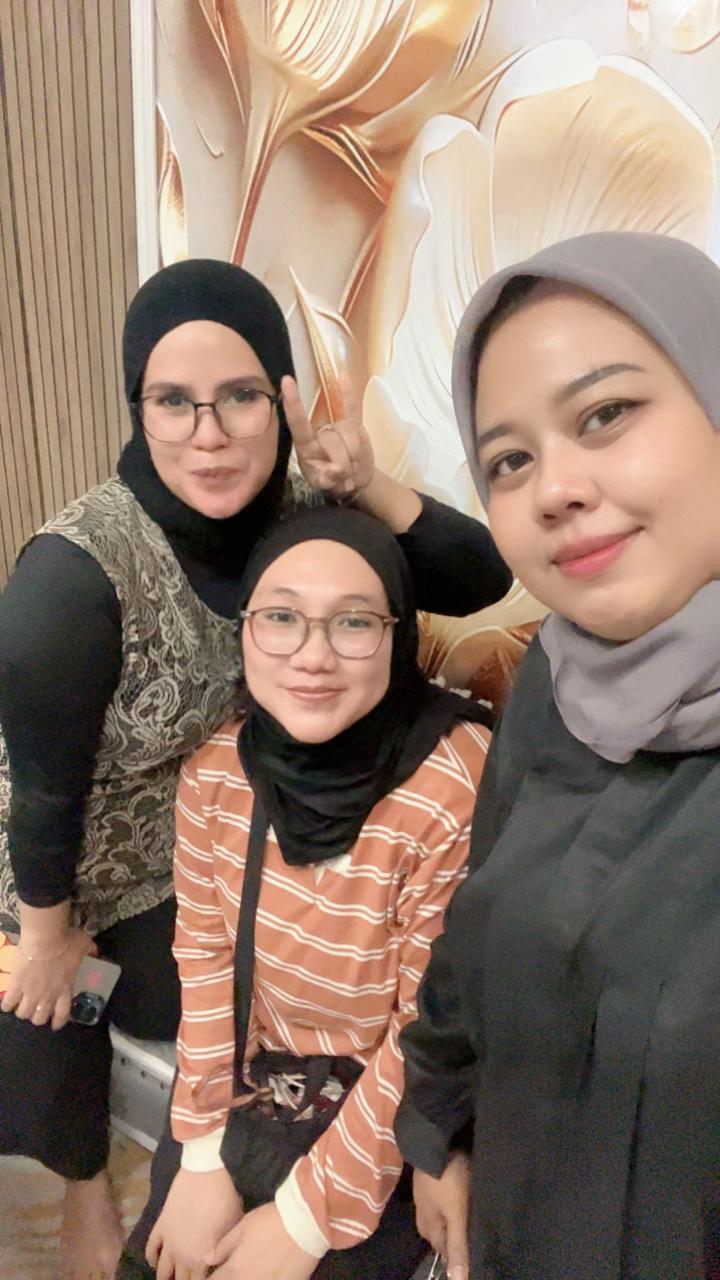 @finaQurniawati_MUA