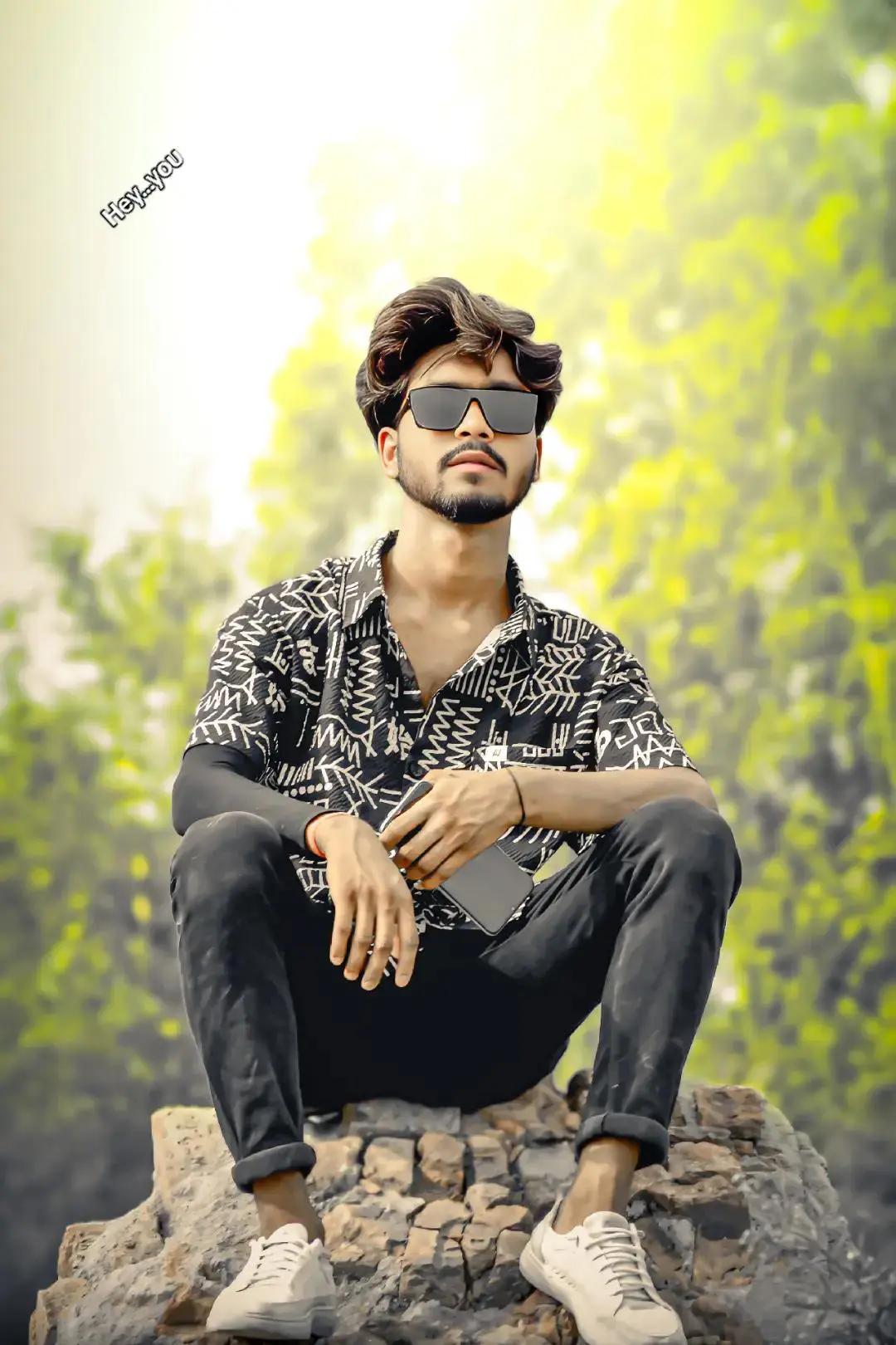 @कुशवाहा जी 🔅