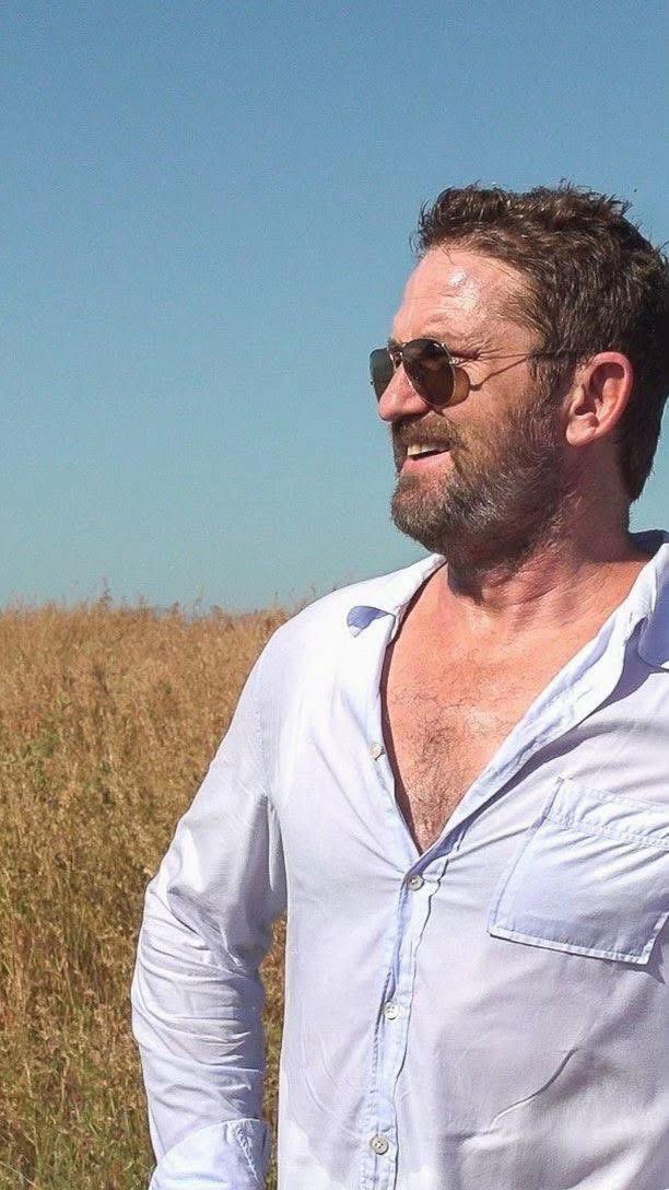 @Gerard Butler